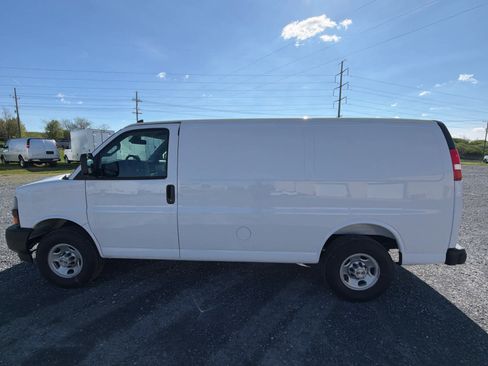 New 2025 Chevrolet Express 2500 w/ Driver Convenience Package image 20