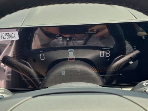 New 2026 Kia Sportage LX FWD image 31