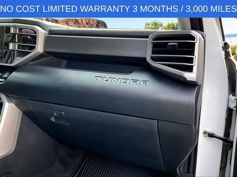 Used 2022 Toyota Tundra SR5 w/ SR5 Convenience Package image 17