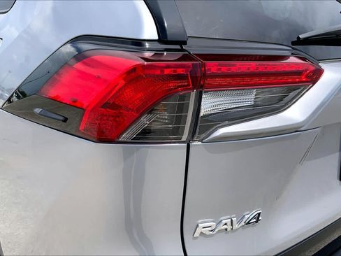 Used 2023 Toyota RAV4 SE w/ Convenience Package AWD/4WD image 28