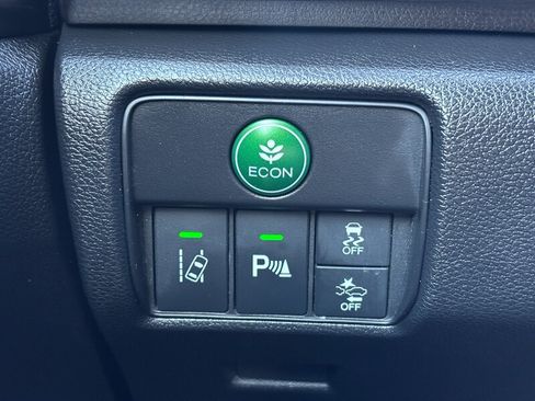 Used 2017 Honda Accord Touring image 18
