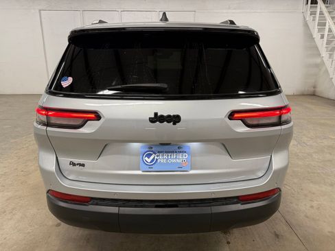 Used 2025 Jeep Grand Cherokee L Altitude RWD image 5
