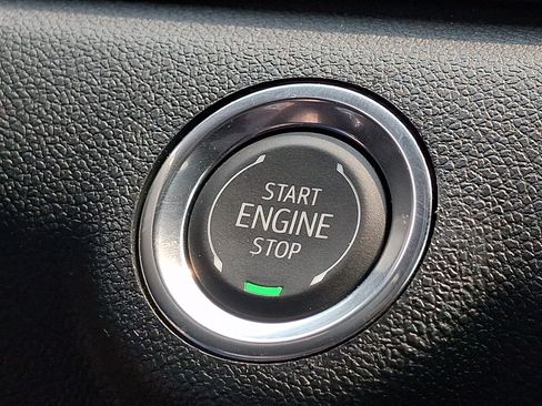 Used 2026 GMC Terrain Elevation w/ Elevation Premium Package FWD image 24