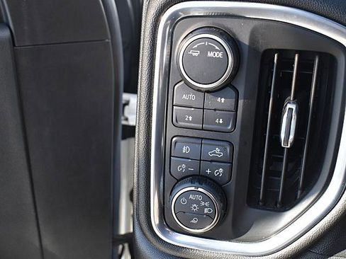 Used 2020 Chevrolet Silverado 1500 High Country w/ Technology Package image 21