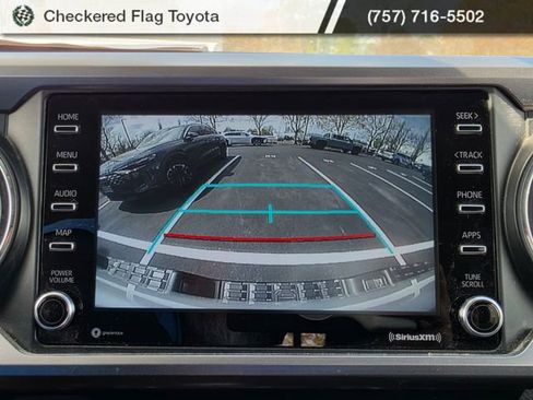 Used 2023 Toyota Tacoma SR5 w/ SR5 Appearance Package RWD image 18