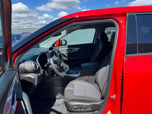 Used 2026 Chevrolet Blazer LT FWD image 28