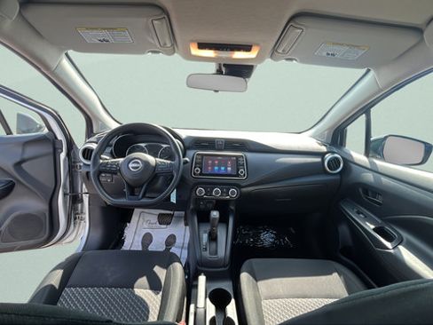 Used 2023 Nissan Versa S w/ Trunk Package FWD image 23