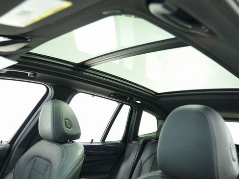 Used 2021 BMW X3 M40i w/ Executive Package image 33