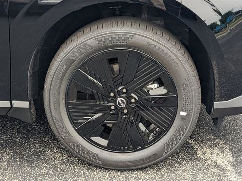 New 2025 Nissan Murano SV image 11