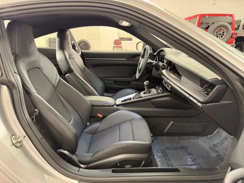 Used 2024 Porsche 911 Carrera T RWD image 32