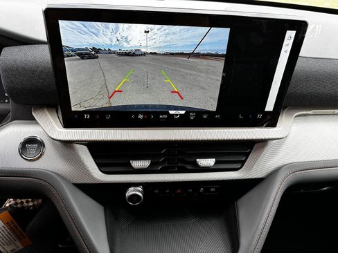 New 2026 Ford Explorer Active w/ Active Comfort Package image 19