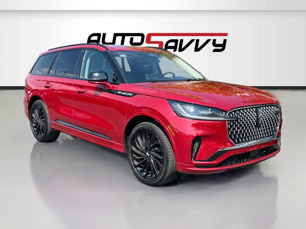 Used 2025 Lincoln Aviator Reserve w/ Equipment Group 201A AWD/4WD image 1