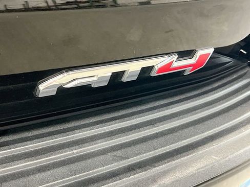 Used 2023 GMC Yukon XL AT4 image 38