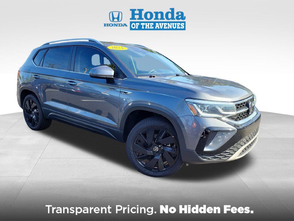 Used 2024 Volkswagen Taos SEL AWD/4WD image 1