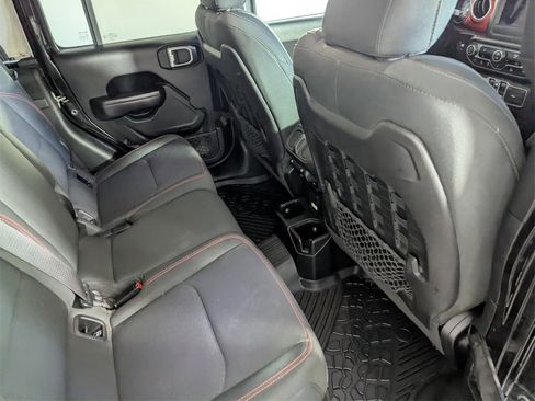 Certified 2020 Jeep Gladiator Rubicon image 30