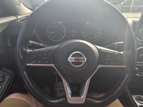 Used 2022 Nissan Sentra SV image 14