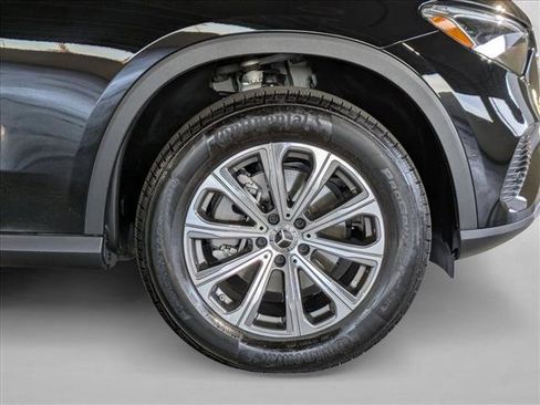Certified 2025 Mercedes-Benz GLC 300 image 21