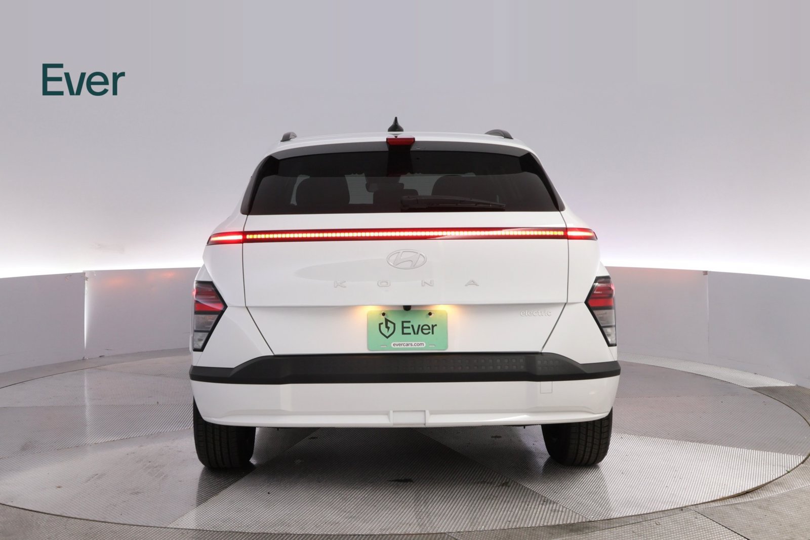 Used 2024 Hyundai Kona SEL FWD image 15