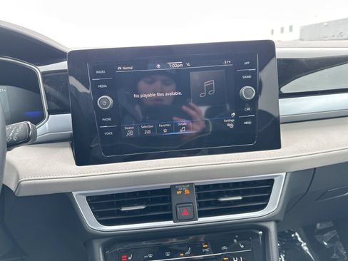 New 2026 Volkswagen Taos SE AWD/4WD image 45