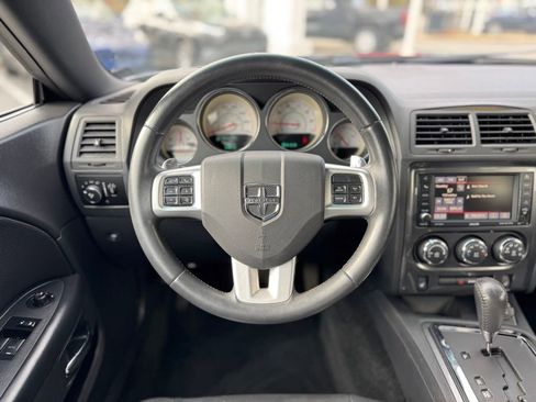 Used 2014 Dodge Challenger Rallye Redline image 30