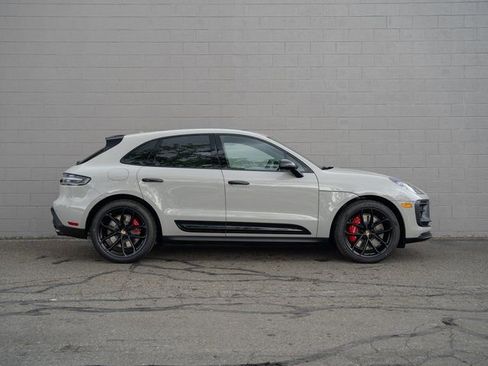 New 2025 Porsche Macan GTS image 8