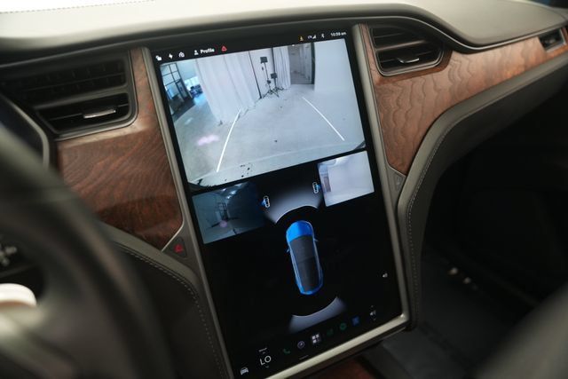 Used 2018 Tesla Model X 75D AWD/4WD image 44