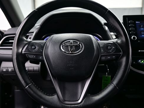 Used 2024 Toyota Camry SE FWD image 22