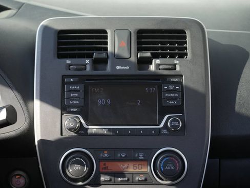 Used 2017 Nissan Leaf S w/ Charge Package FWD image 36