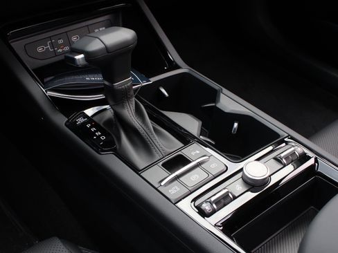 New 2025 Kia K5 EX image 14