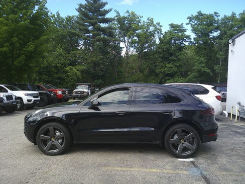 Used 2018 Porsche Macan S AWD/4WD image 7