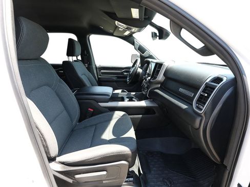 Used 2022 RAM 1500 Big Horn AWD/4WD image 23