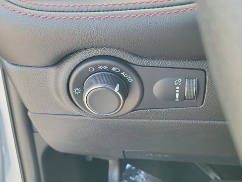 Used 2023 Dodge Durango GT image 21