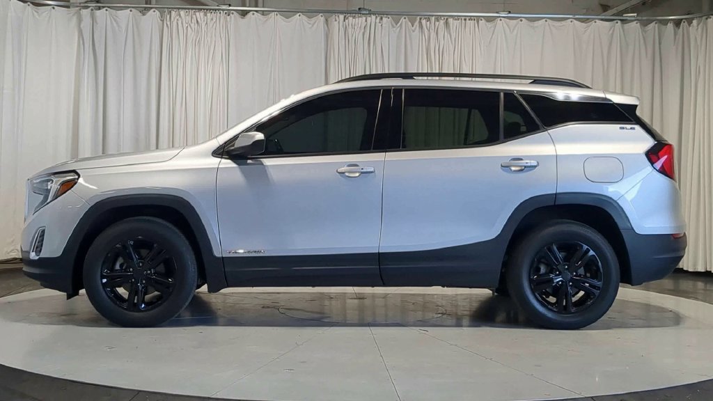 Used 2020 GMC Terrain SLE w/ Driver Convenience Package AWD/4WD image 6