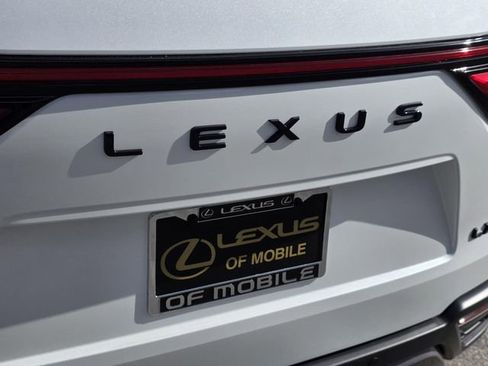 New 2026 Lexus LX 600 4WD w/ Luxury Package image 41