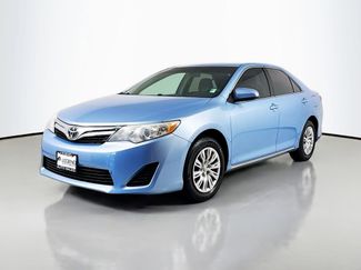 Used 2012 Toyota Camry LE video 1