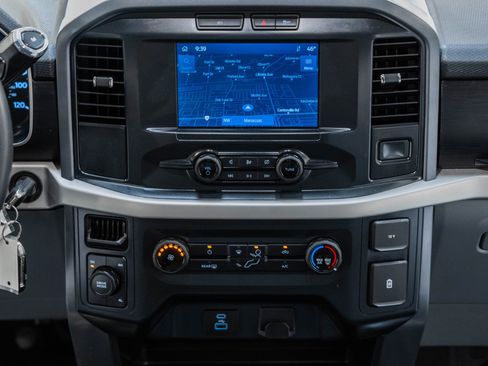 Certified 2022 Ford F150 XLT image 27