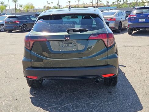 Used 2016 Honda HR-V LX image 6