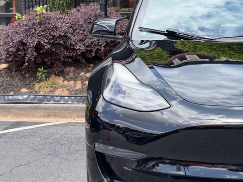 Used 2021 Tesla Model 3 Standard Range Plus RWD image 4