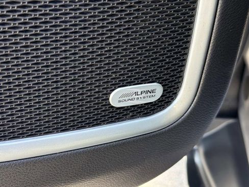 Used 2022 Jeep Compass Latitude w/ Sun and Sound Group AWD/4WD image 23