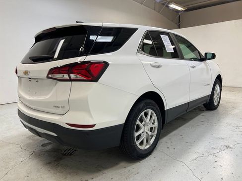 Used 2022 Chevrolet Equinox LT AWD/4WD image 9