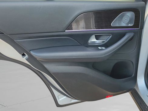 Used 2020 Mercedes-Benz GLE 350 4MATIC image 12