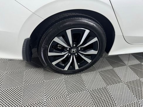 Used 2024 Honda Civic EX image 33