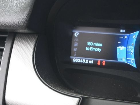 Used 2013 Ford Edge SEL FWD image 24