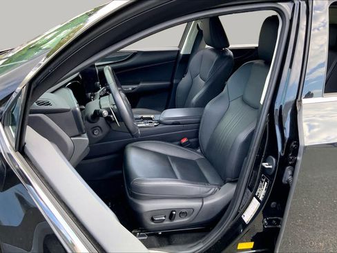 Used 2023 Lexus NX 350 AWD image 8