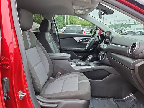 Certified 2023 Chevrolet Blazer LT w/ Convenience Package FWD image 32