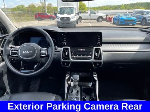 Used 2023 Kia Sorento SX FWD image 12