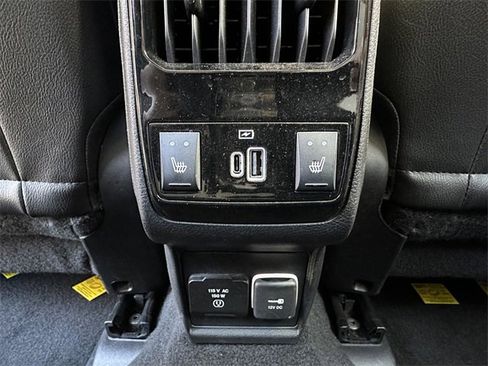 Used 2022 Jeep Compass Limited w/ Elite Group image 14