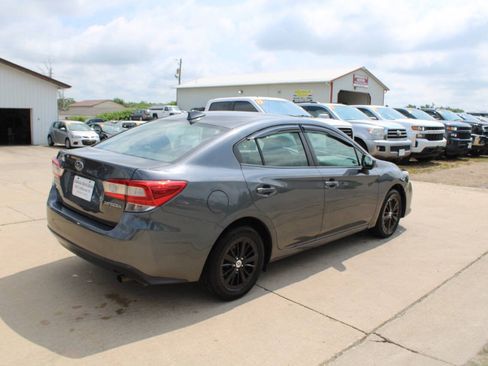 Used 2021 Subaru Impreza 2.0i Premium AWD/4WD image 8