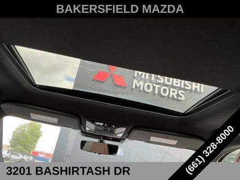 Used 2025 Mitsubishi Outlander SEL FWD image 25