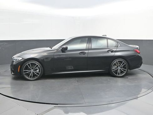 Used 2020 BMW 330i Sedan w/ M Sport Package RWD image 2